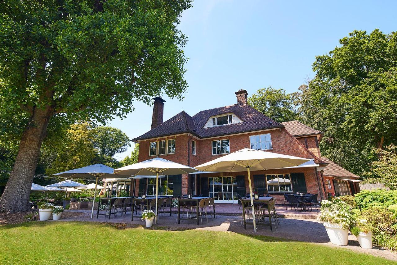 Auberge Du Bonheur Tilburg Bagian luar foto
